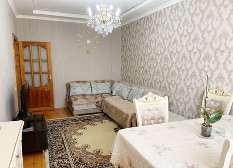 Satılır 3 otaqlı köhnə tikili 84 m² — Bakı