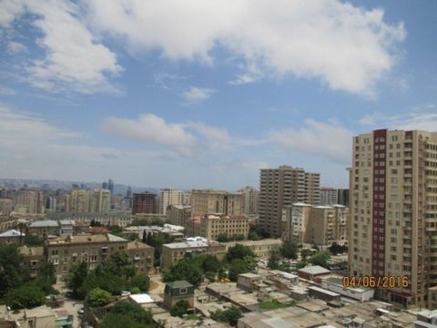 3-otaqlı yeni tikili kirayə verilir, 28 May m., 130 m² — Bakı