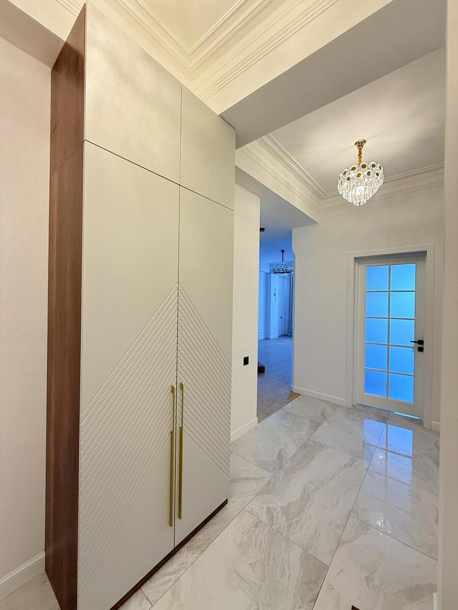 İcarəyə verilir 3 otaqlı yeni tikili 110 m² — Mənzil, Bakı (8)