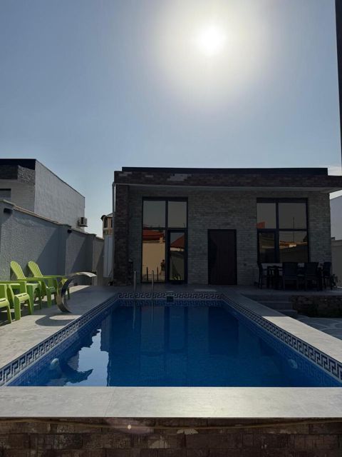 Bağ evi, Novxanı qəs — Bakı