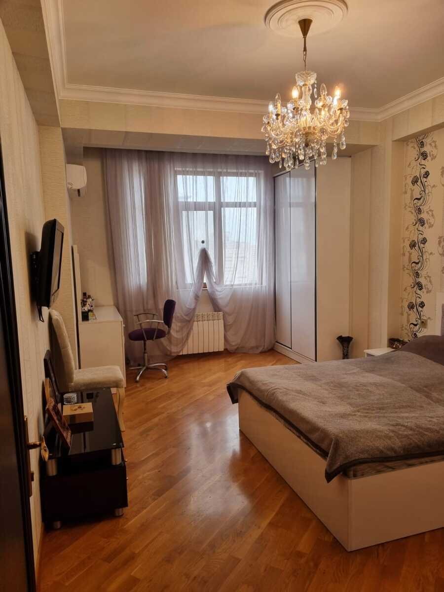 Satılır 4 otaqlı yeni tikili 120 m² — Mənzil, Bakı (7)