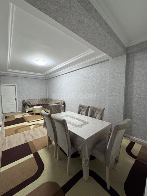 Satılır 2 otaqlı, Saray qəs