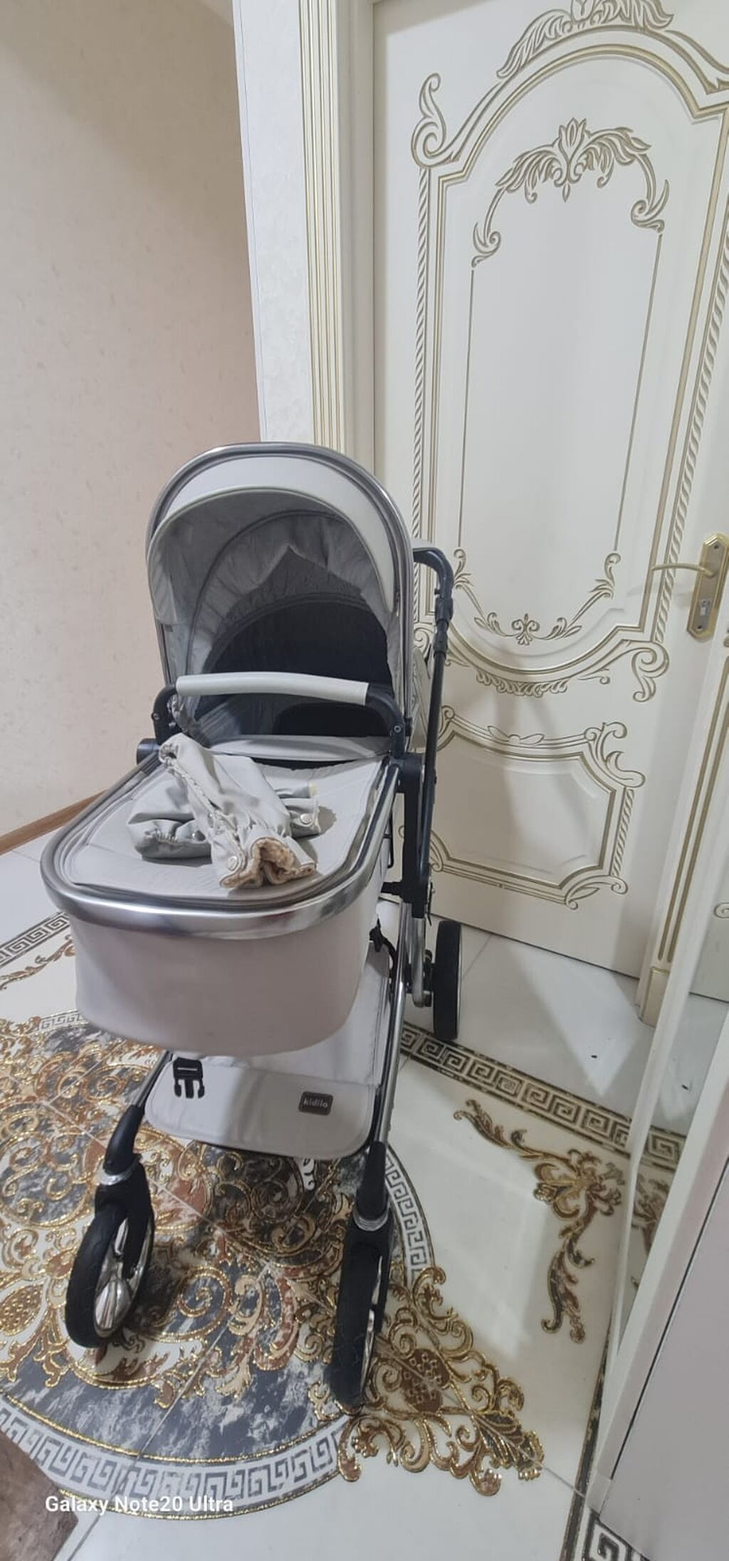 Kidilo kalyasqa satilir 100 azn sondur qiymət. ela veziyyetde Herbir — Manequinlər, Qobu (2)