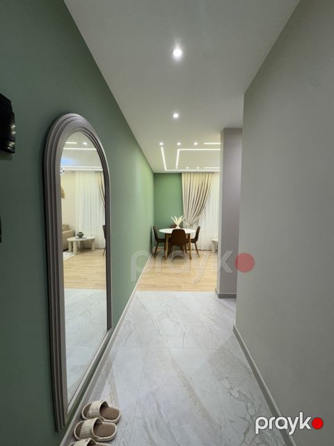 Satılır 2 otaqlı köhnə tikili 45 m²
