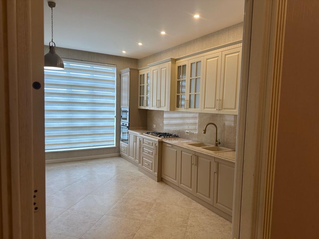 Satılır 3 otaqlı yeni tikili 171 m² — Mənzil, Bakı (7)