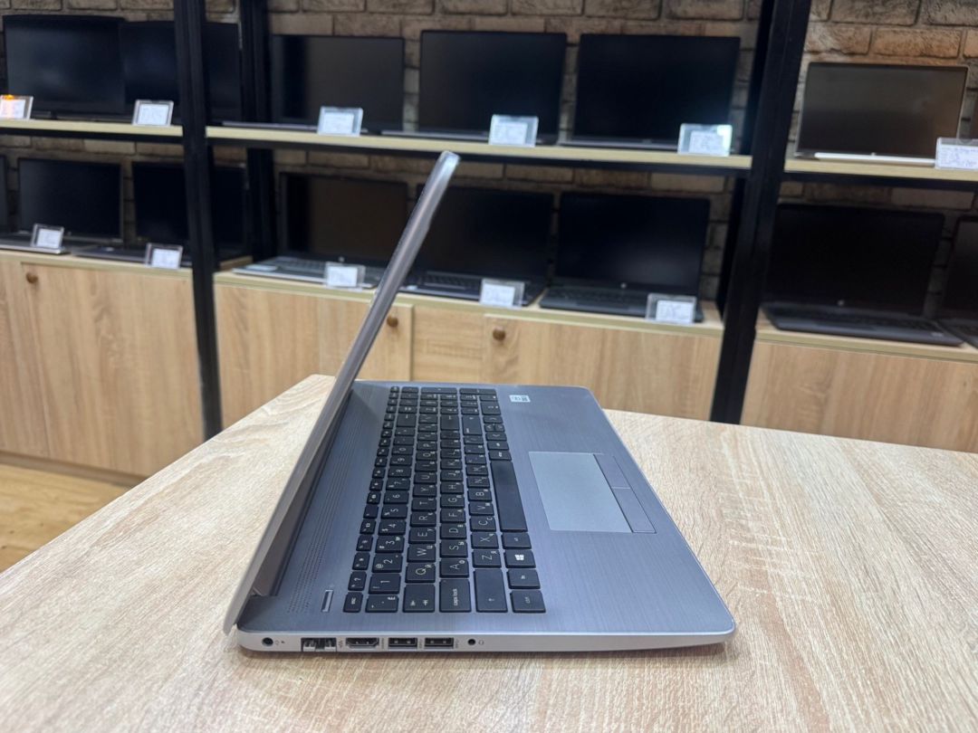 HP 250 G7 — Noutbuklar, Bakı (4)