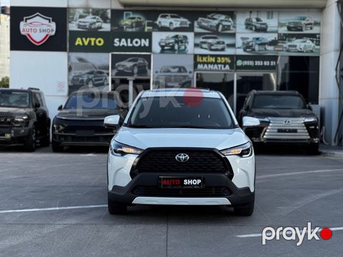 Toyota Corolla Cross, 2.0 L, 1.31 kWh, 2025 il, 23 000 km