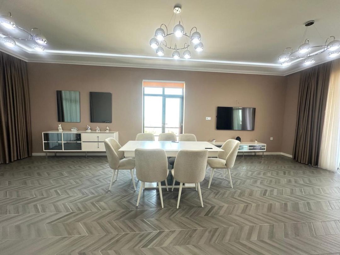 Satılır 7 otaqlı həyət evi/bağ evi 450 m² — Ev, villa, Bakı (5)