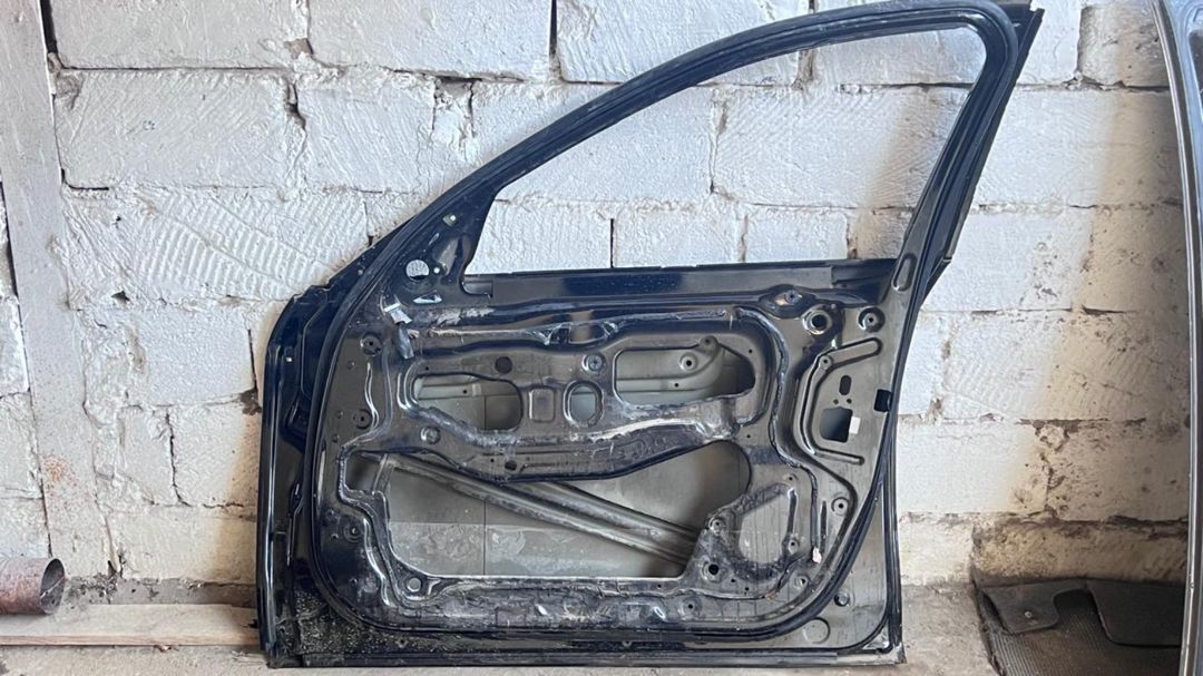 BMW F10 sağ qapısı — Ehtiyat hissələri və aksesuarlar, Bakı (3)