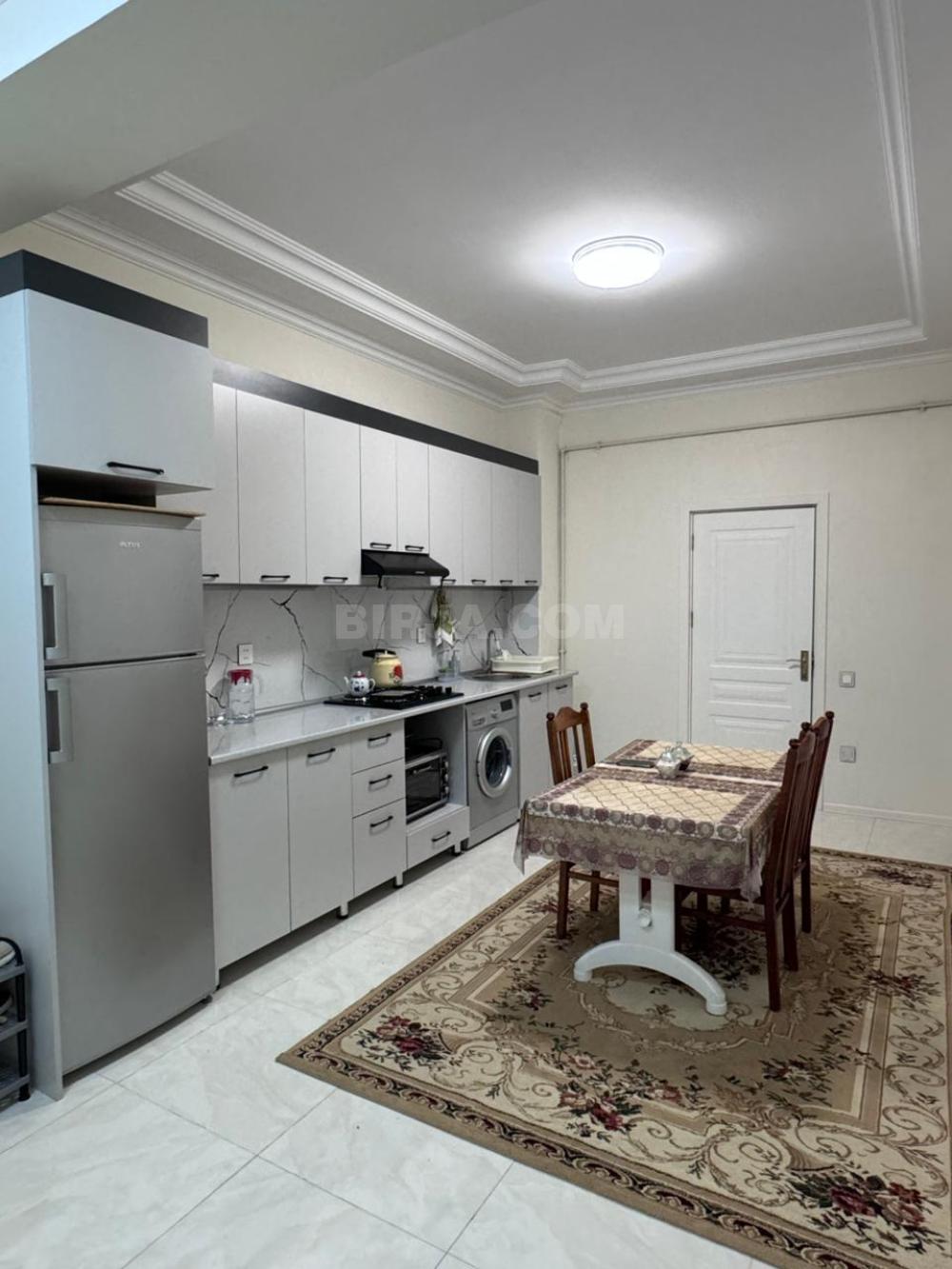Satılır 2 otaqlı, Saray qəs — Mənzil (2)