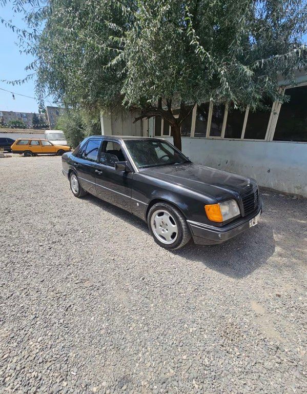 Mercedes 200 E, 2.0 L, 1993 il, 350 000 km — Avtomobillər, Bakı (10)