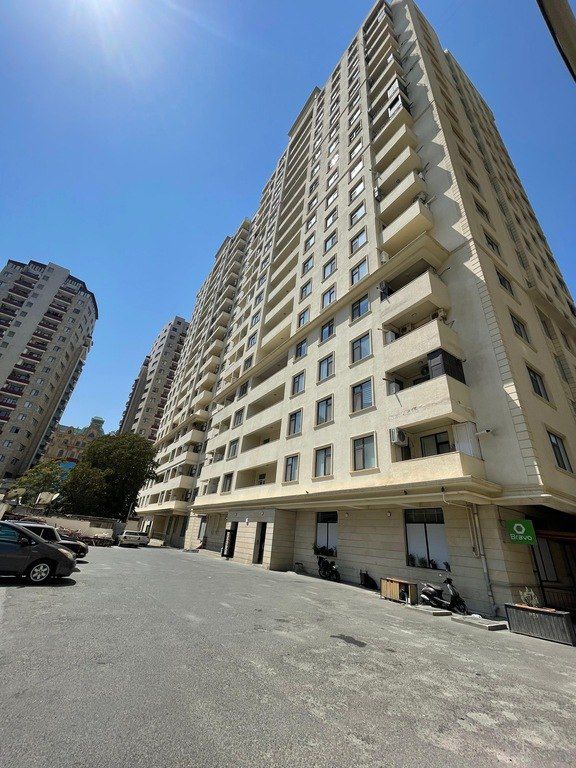 Satılır 3 otaqlı yeni tikili 170 m² — Mənzil, Bakı (2)