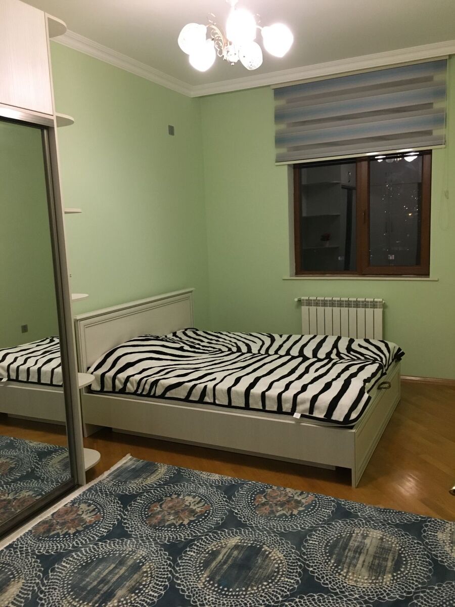 İcarəyə verilir 3 otaqlı yeni tikili 135 m² — Mənzil, Bakı (9)