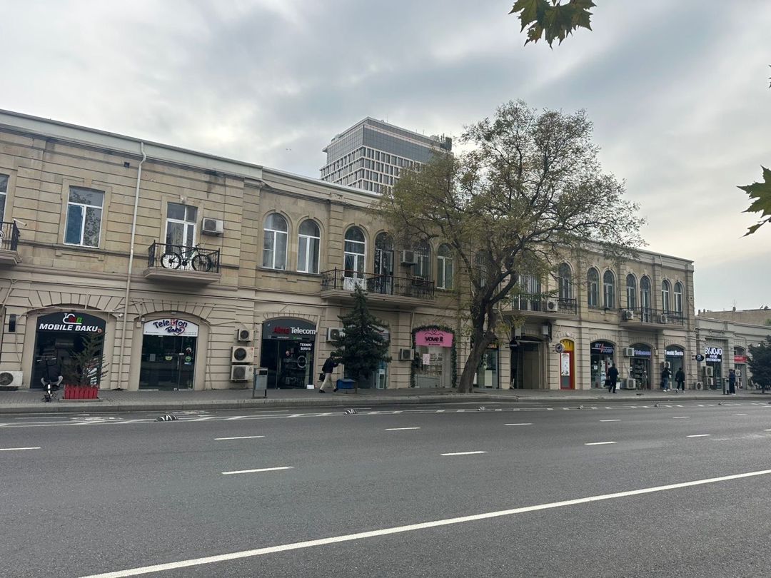 Satılır obyekt 20 m² — Əmlak, Bakı (2)