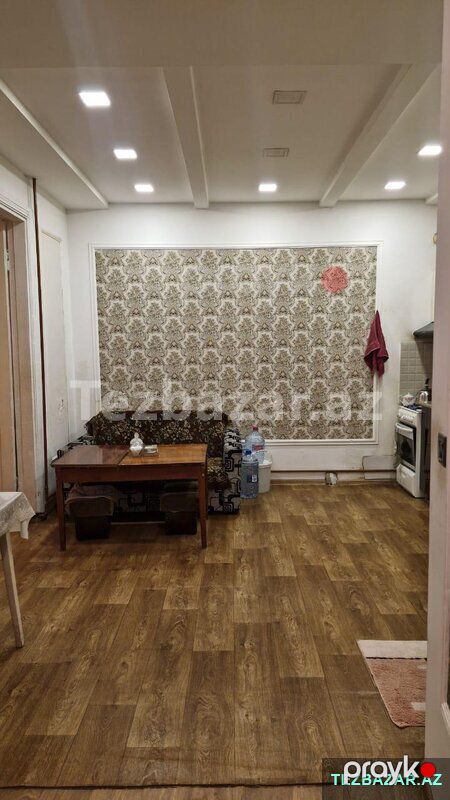 Satılır 3 otaqlı köhnə tikili 78 m² 28 May metro