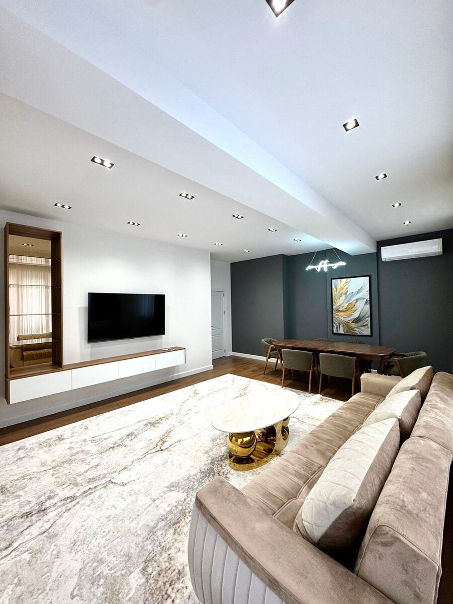 Satılır 4 otaqlı yeni tikili 175 m² — Mənzil, Bakı (2)
