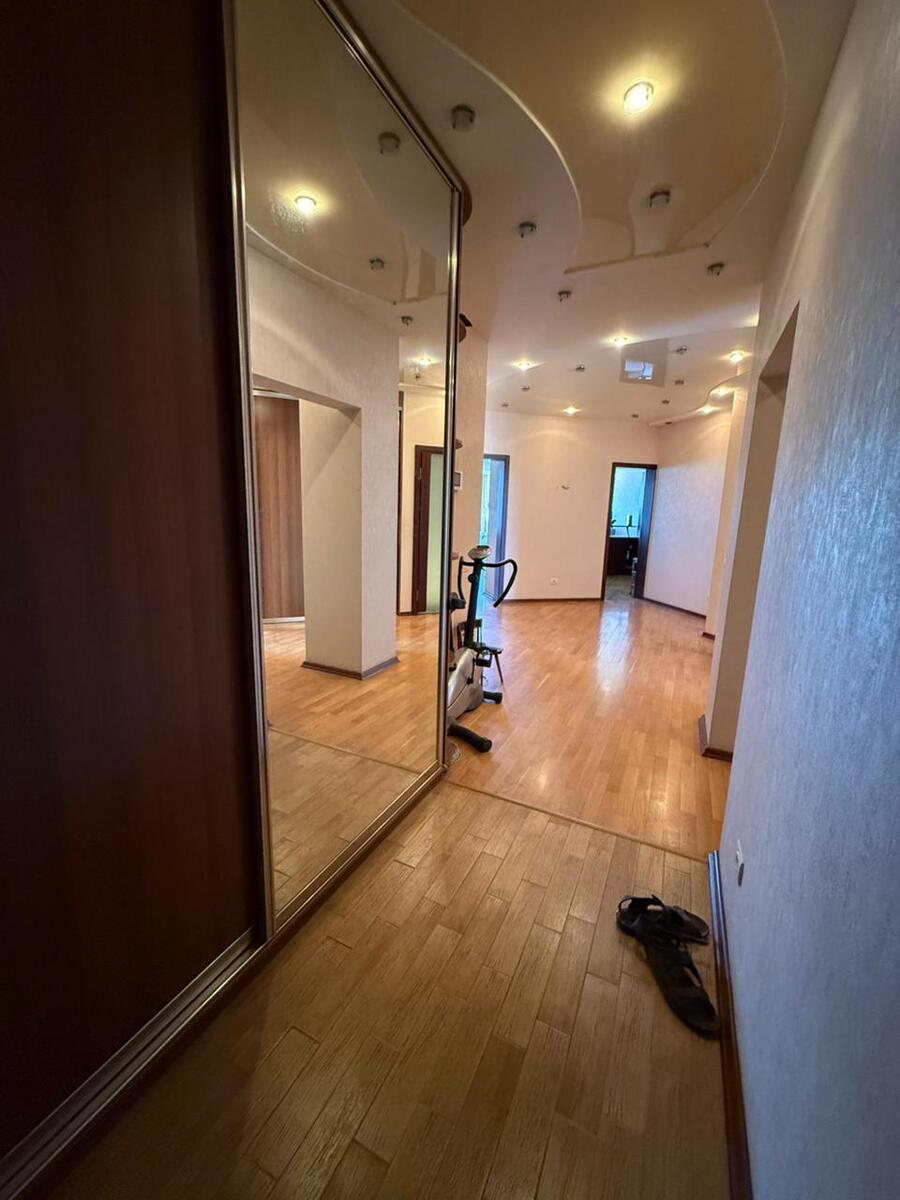 Satılır 4 otaqlı yeni tikili 180 m² — Mənzil, Bakı (5)