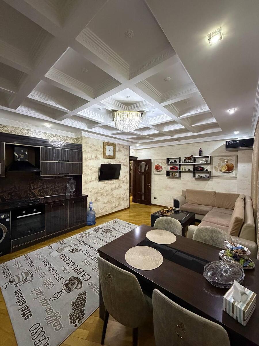Satılır 4 otaqlı yeni tikili 214 m² — Mənzil, Bakı (4)
