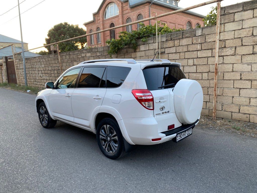 Toyota RAV4, 2.4 L, 2010 il, 77 000 km — Avtomobillər, Bakı (4)