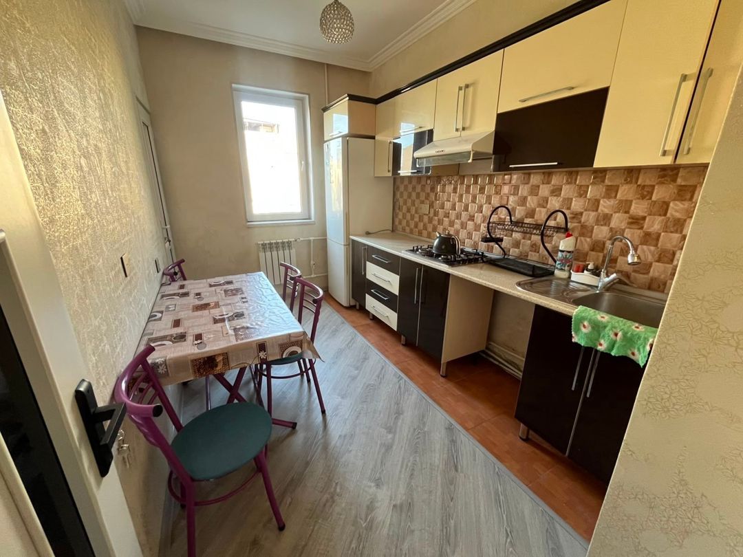 Satılır 2 otaqlı köhnə tikili 70 m² — Mənzil, Bakı (6)