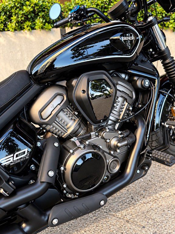 Benda Dark Flag 950, 900 sm3, 2025 il, 3 112 km — Motosikletlər, Bakı (4)