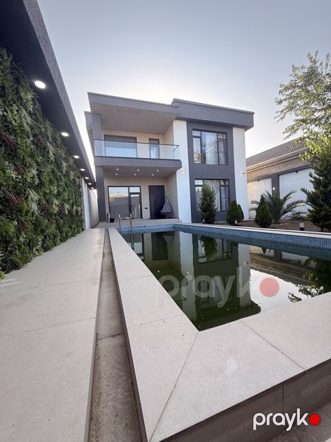 Satılır 5 otaqlı həyət evi/bağ evi 230 m²