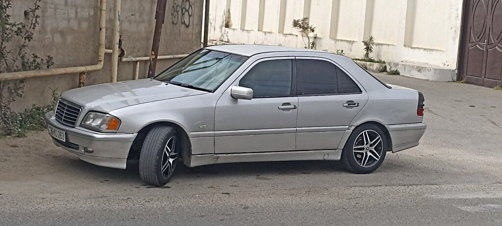 Mercedes C 200, 2.0 L, 1994 il, 401 000 km — Avtomobillər, Bakı (4)