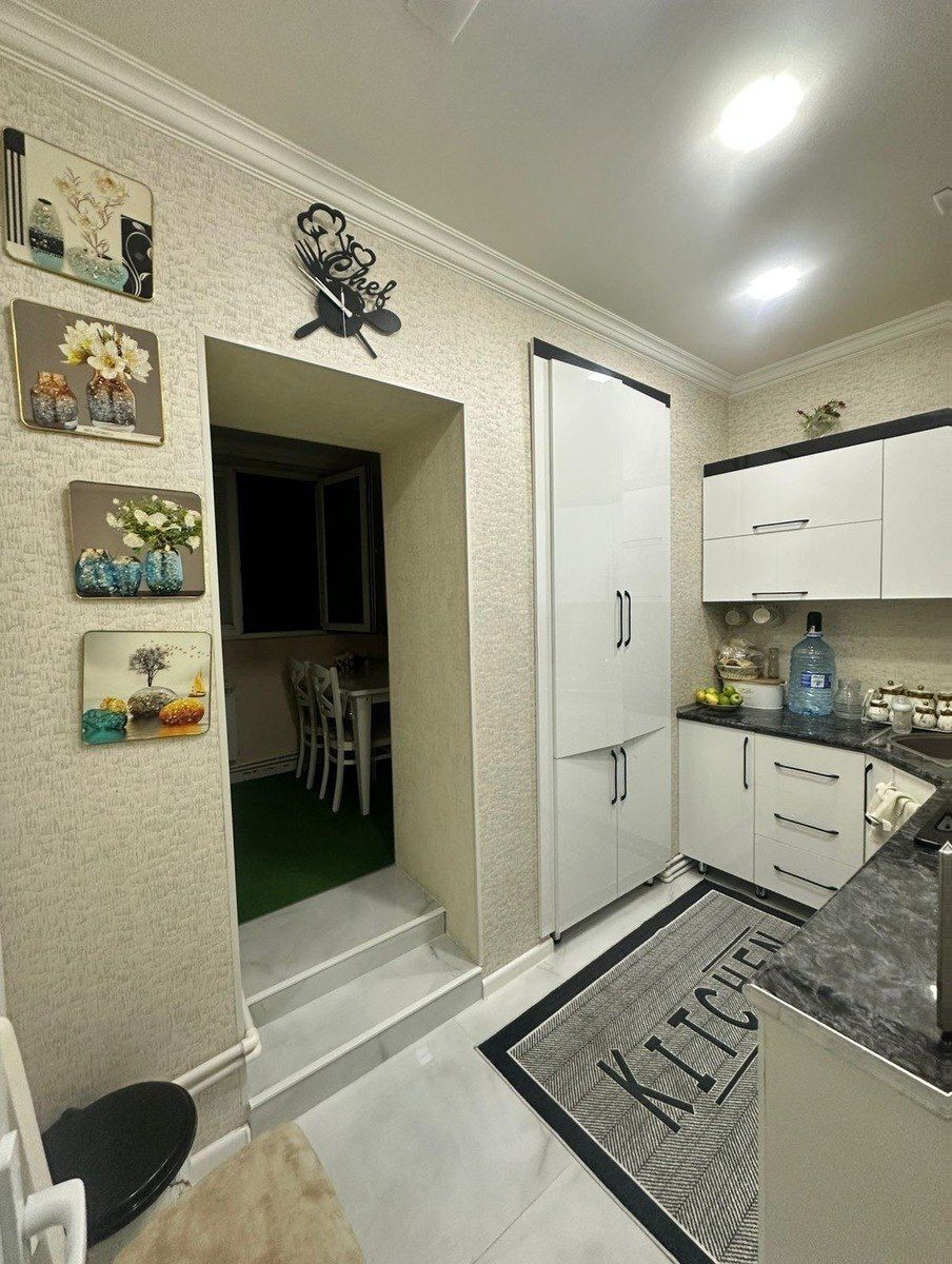 Satılır 2 otaqlı köhnə tikili 65 m² — Mənzil, Bakı (5)