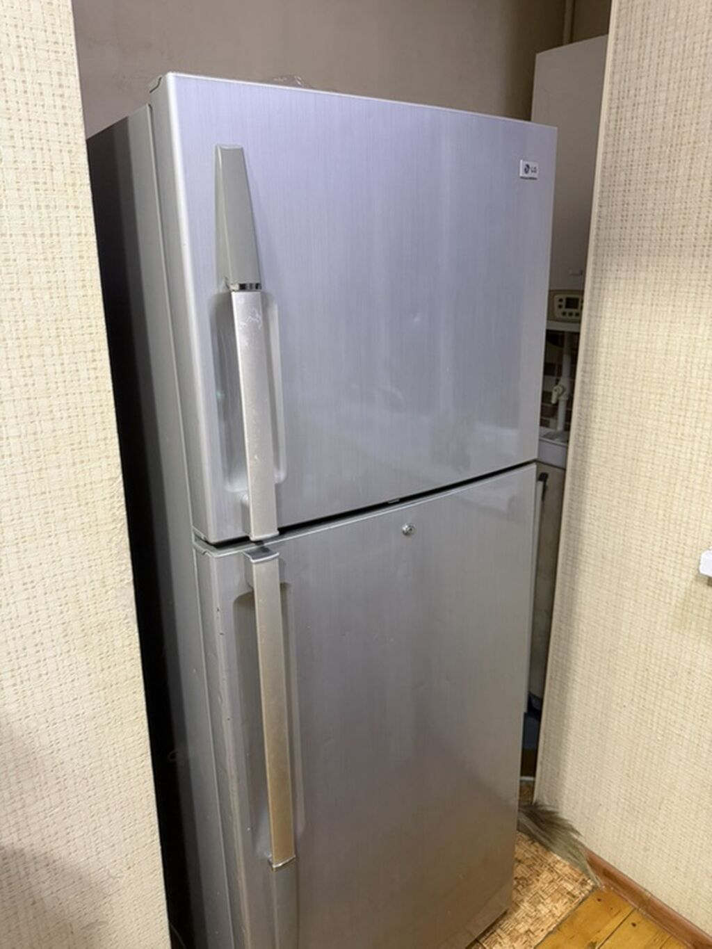 İki qapılı LG soyuducu - Rəng: gümüş (inox effektli korpus) - Qapı — Soyuducular, Bakı (3)