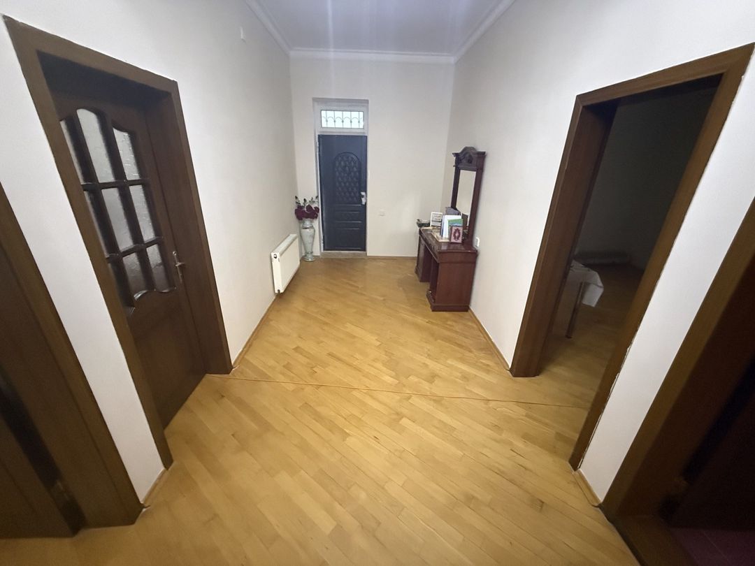 İcarəyə verilir 4 otaqlı həyət evi/bağ evi 240 m² — Ev, villa, Bakı (11)