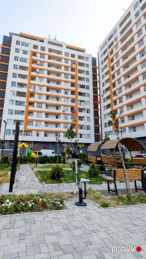 Satılır 2 otaqlı yeni tikili 82 m²