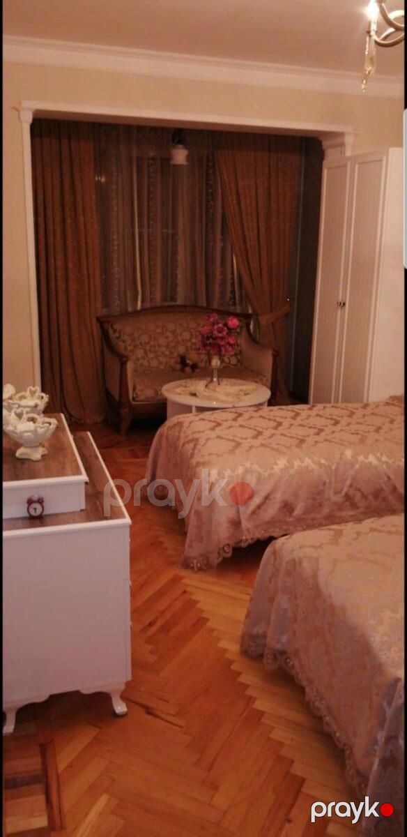 Satılır 4 otaqlı köhnə tikili 110 m² — Mənzil, Bakı (4)