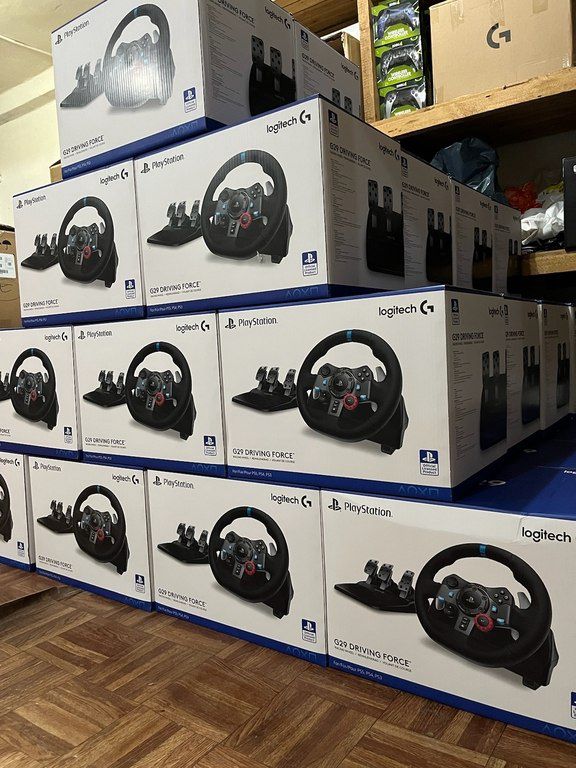 "Logitech G29" oyun sükanı — Oyunlar, konsollər və proqramlar, Bakı (2)