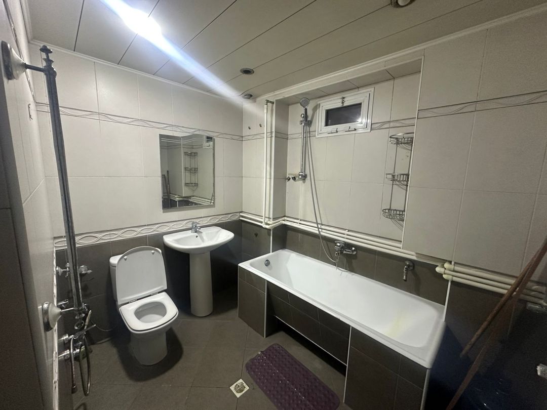 İcarəyə verilir 3 otaqlı köhnə tikili 100 m² — Mənzil, Bakı (3)