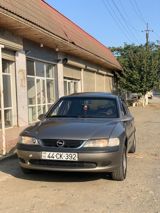Opel Vectra, 1.8 L, 1996 il, 300 000 km — Avtomobillər