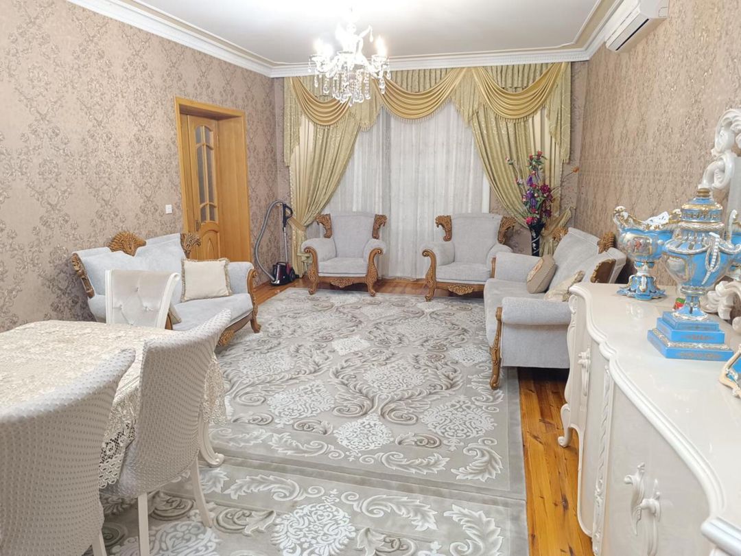 Satılır 8 otaqlı həyət evi/bağ evi 390 m² — Ev, villa, Bakı (7)