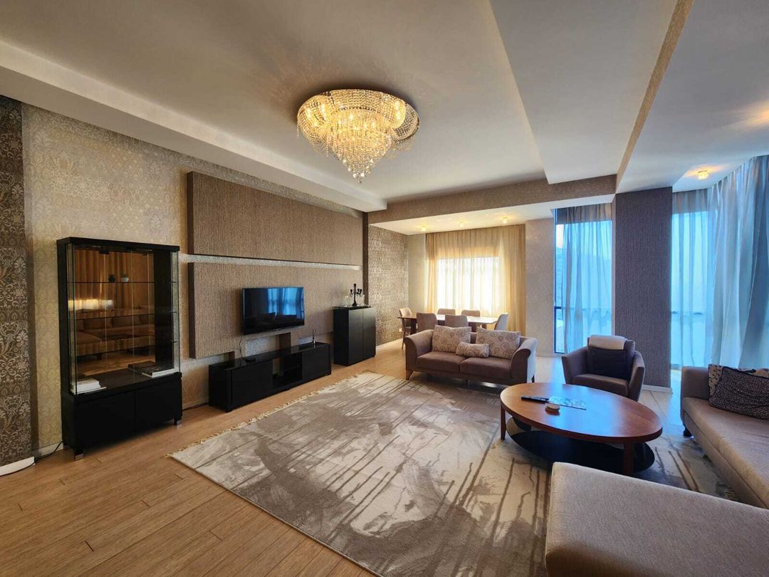 İcarəyə verilir 3 otaqlı yeni tikili 180 m² — Mənzil, Bakı (5)
