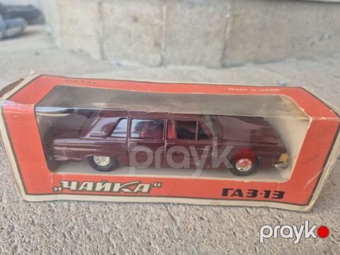 Model avtomobil – “Çayka” GAZ-13 (Made in Ussr) - Miqyas: təxmini