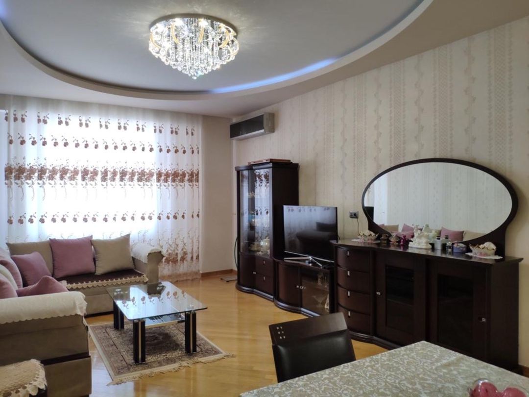 İcarəyə verilir 4 otaqlı yeni tikili 175 m² — Mənzil, Bakı (2)