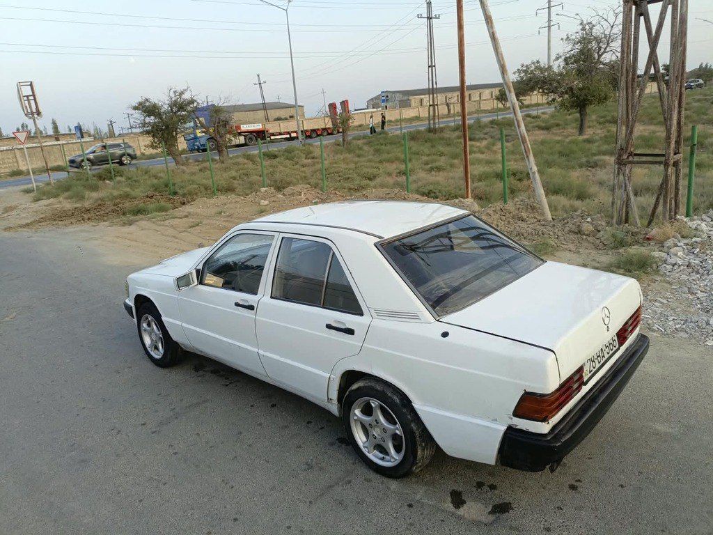 Mercedes 190, 2.5 L, 1990 il, 158 700 km — Avtomobillər, Bakı (6)