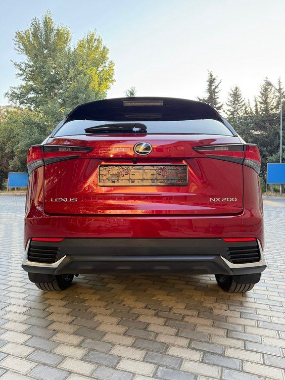 Lexus NX 300, 2.0 L, 2021 il, 31 000 km — Avtomobillər, Bakı (4)