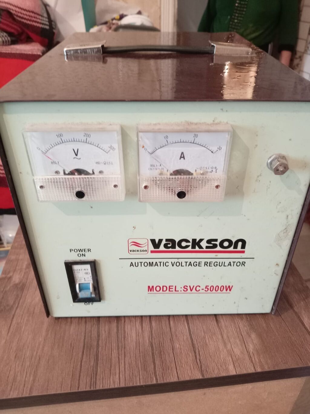 İşıq gücləndirici (stabilizator) satılır. Məhsul: Vackson Automatic — Gərginlik stabilizatoru, Bakı