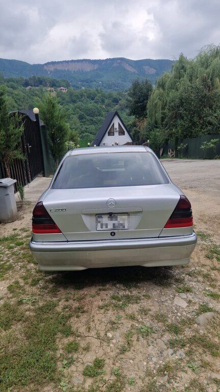Mercedes C 200, 2.0 L, 1998 il, 330 000 km — Avtomobillər, Quba (3)