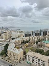 Satılır 5 otaqlı yeni tikili 308 m² — Eldar