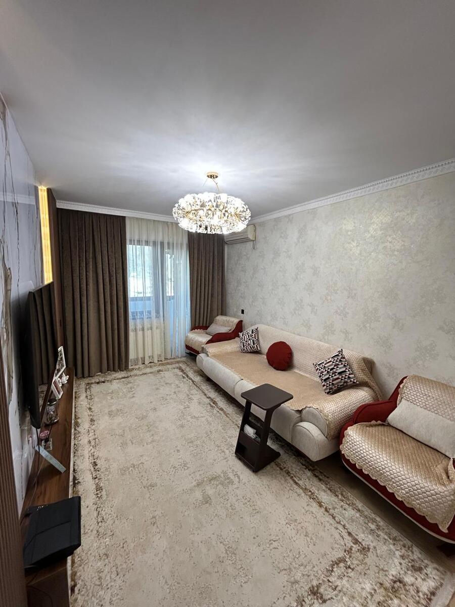 Satılır 4 otaqlı köhnə tikili 100 m² — Mənzil, Bakı (3)
