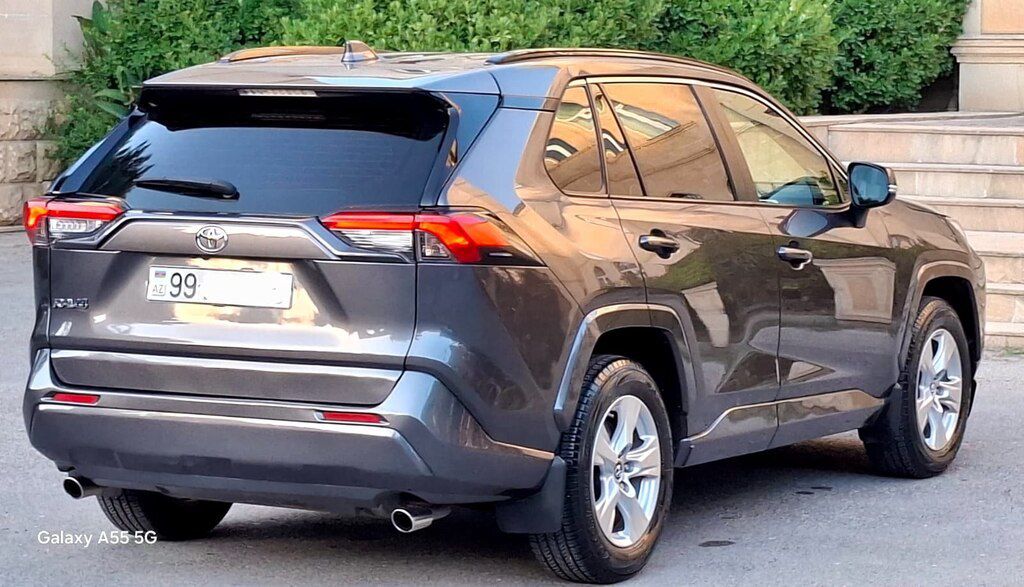 Toyota RAV4, 2.0 L, 2019 il, 102 000 km — Avtomobillər, Bakı (10)