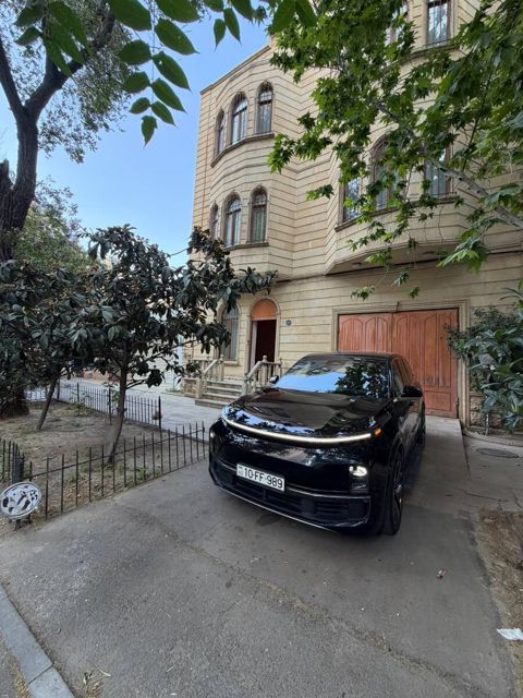 İcarəyə verilir 18 otaqlı həyət evi/bağ evi 1060 m² — Bakı