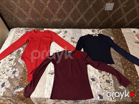 Hamısı birgə satılır,yenidi 1 2 dəfə geyinilib hamısı bir yerdə 10 — Bakı
