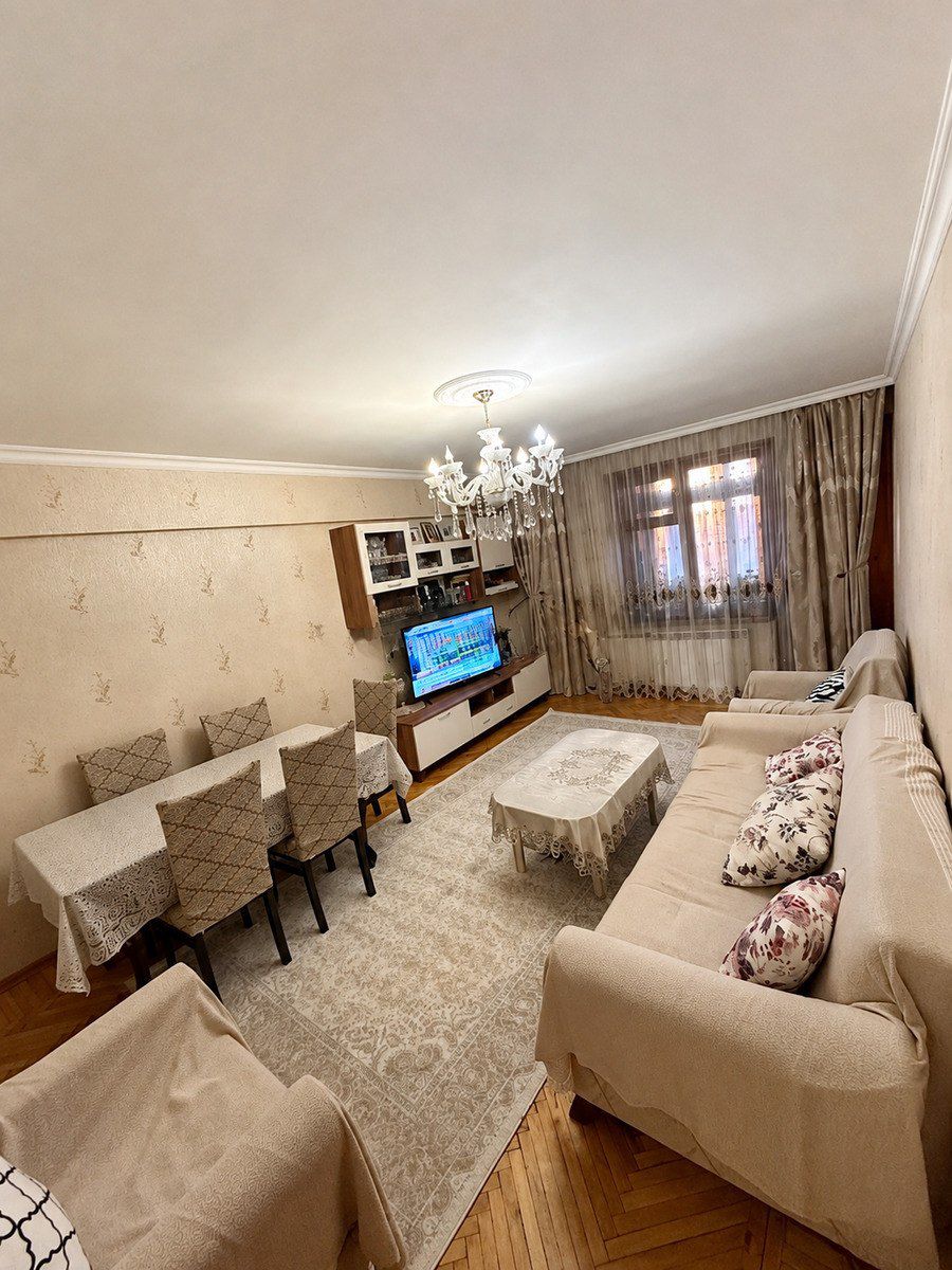 Satılır 3 otaqlı köhnə tikili 86 m² — Mənzil, Bakı (2)
