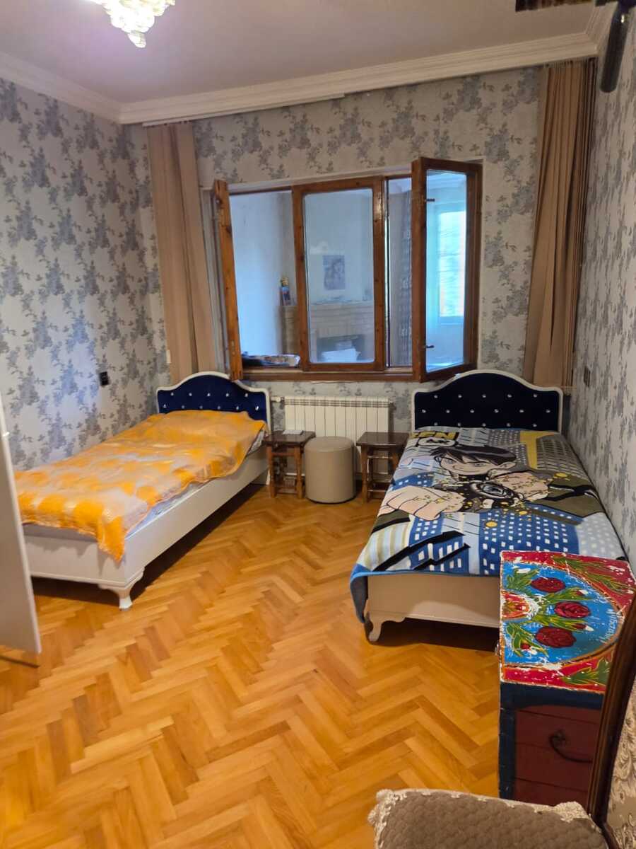 Satılır 4 otaqlı köhnə tikili 125 m² — Mənzil, Bakı (11)
